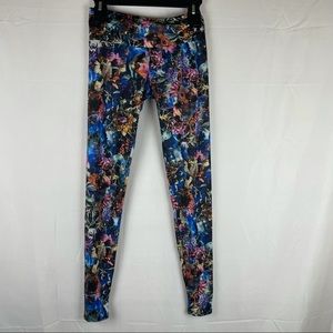 Onzie floral colorful hot yoga legging XS